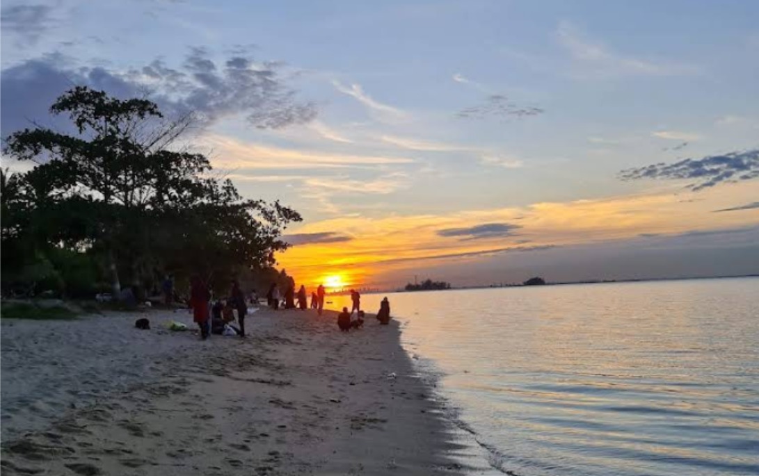 Bahagia Beach