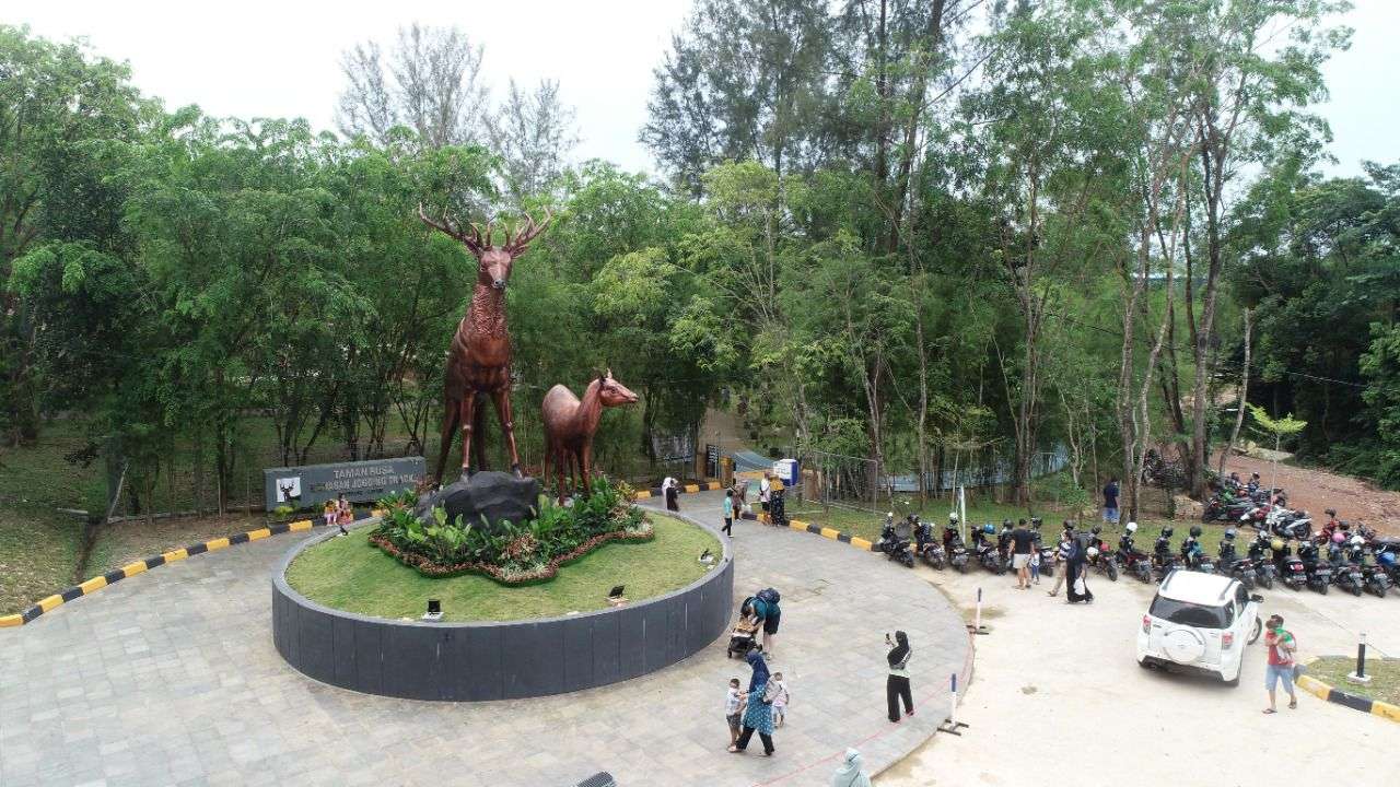 Taman Rusa Sekupang
